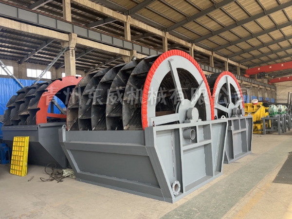  洗沙設(shè)備發(fā)貨現(xiàn)場(chǎng)